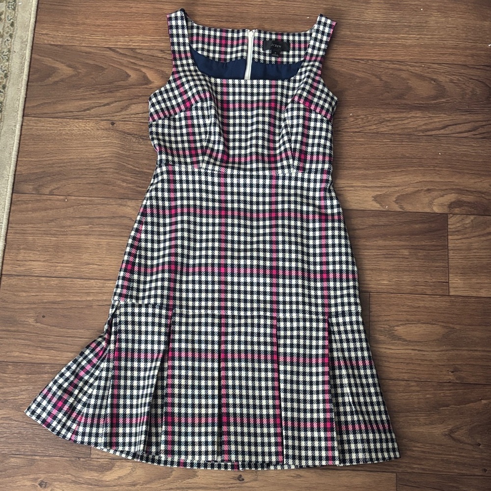 💕J.Crew Pink and Black Houndstooth Plaid Sleeveless Dress Pleated Skirt Academia